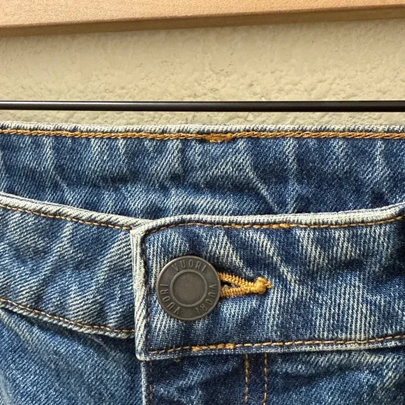 NWT Vuori Vintage Jean Classic Fit 30 in Medium Wash Denim